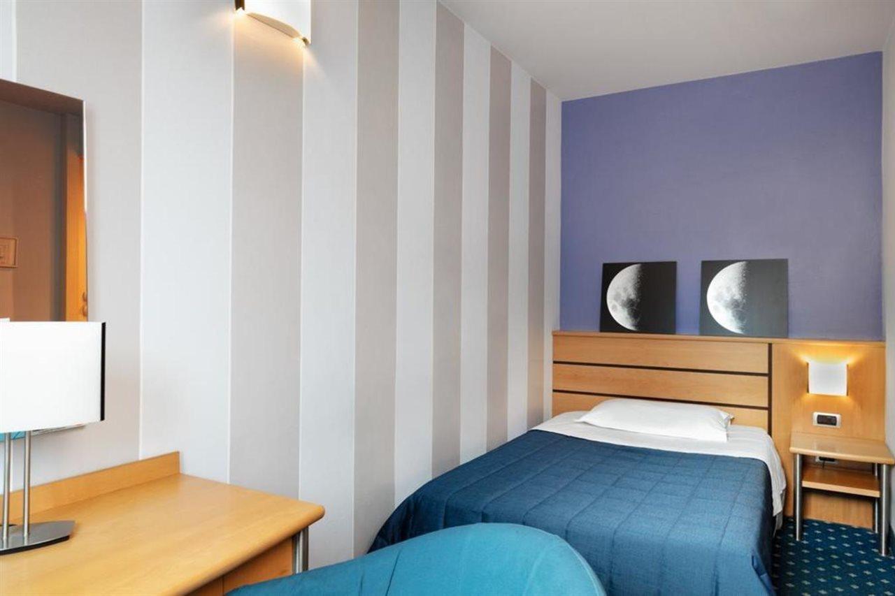 Garda Hotel مونتيشياري المظهر الخارجي الصورة