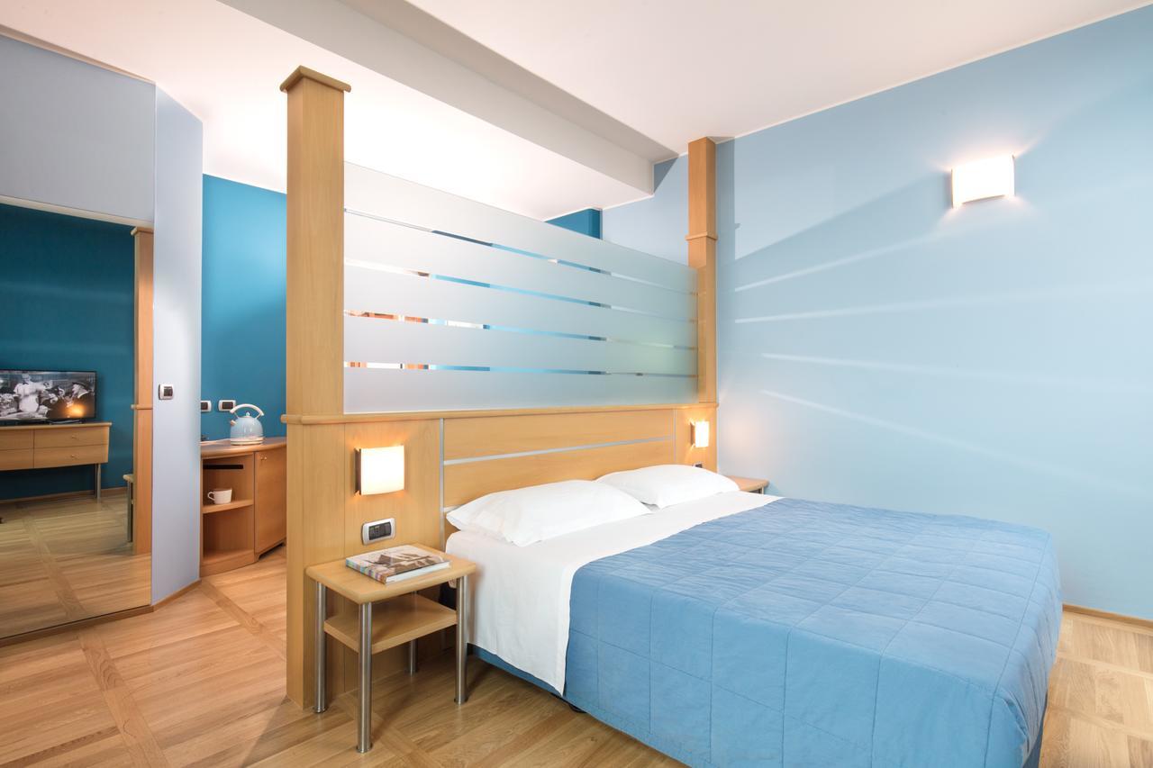 Garda Hotel مونتيشياري المظهر الخارجي الصورة